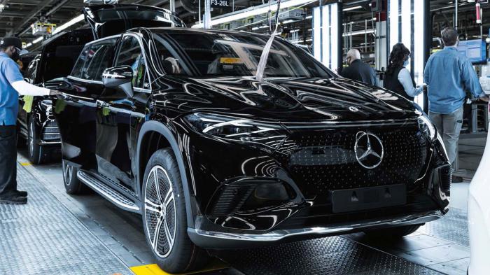 Από τις ΗΠΑ στη Γερμανία η παραγωγή της Mercedes EQS SUV 